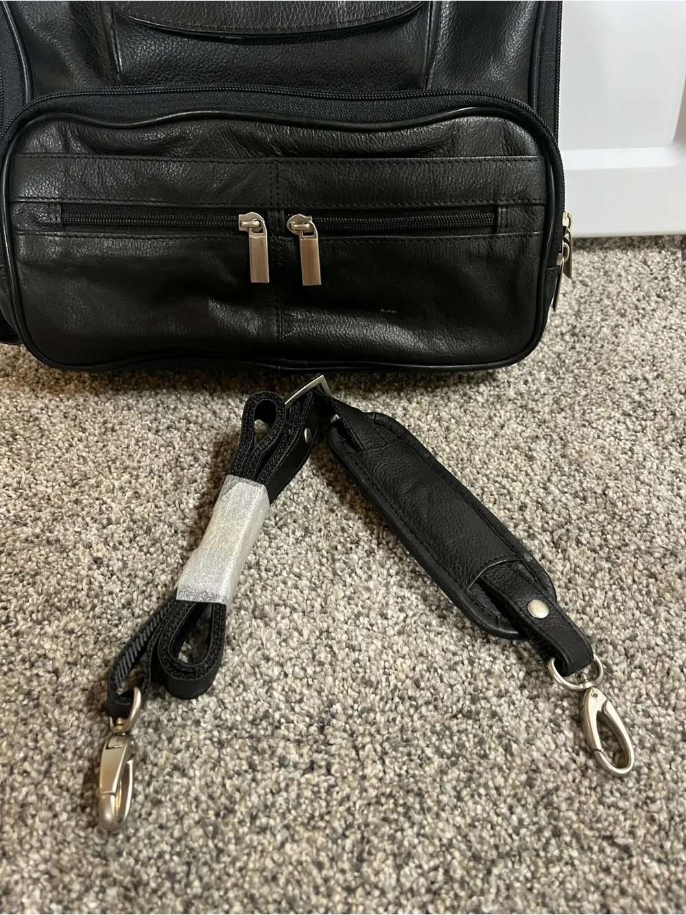Vintage Wilsons Leather Organizer Bag Crossbody Travel Town Commuter Black Y2K